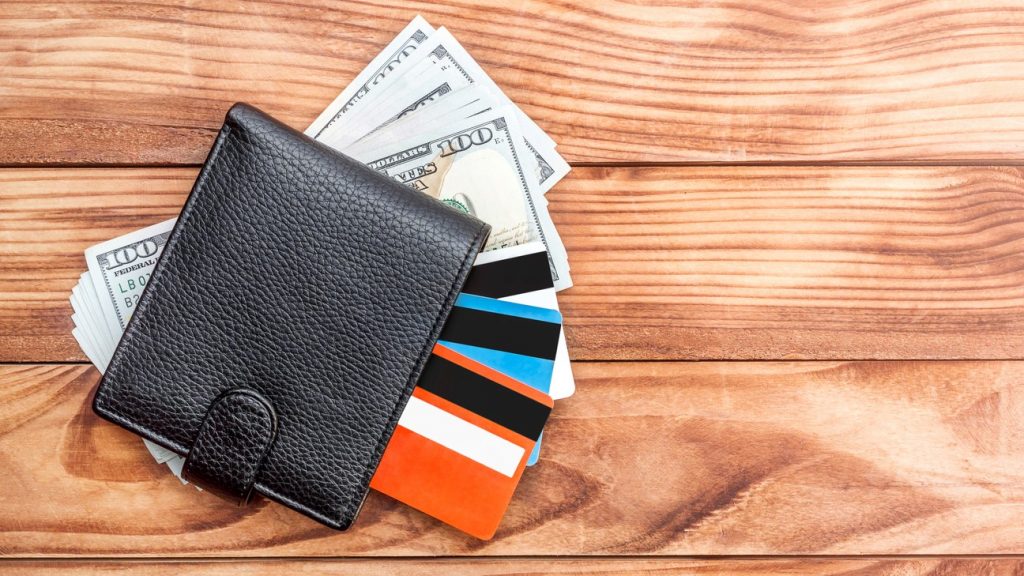 benefits of paying business expenses with a credit card